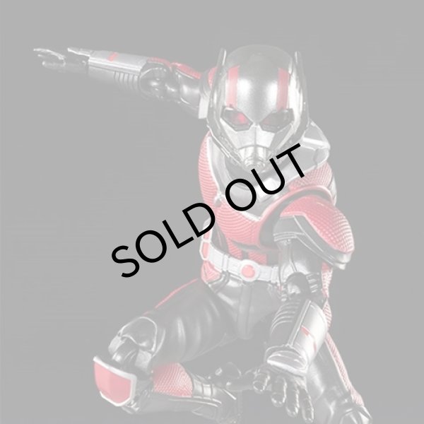 画像1: S.H.Figuarts アントマン(アントマン&ワスプ) (1)